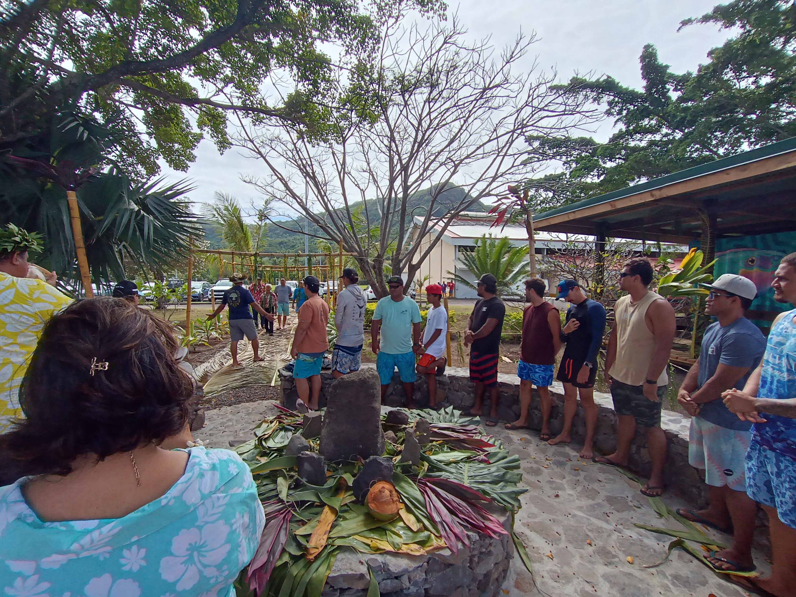 Strengthening traditional marine conservation in Bora Bora The community gathered at the inauguration event in Bora Bora.
